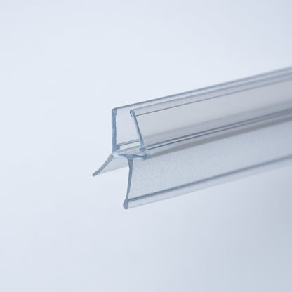 REHAU Streifdichtung mit zentraler Dichtfahne, 6 - 8 mm