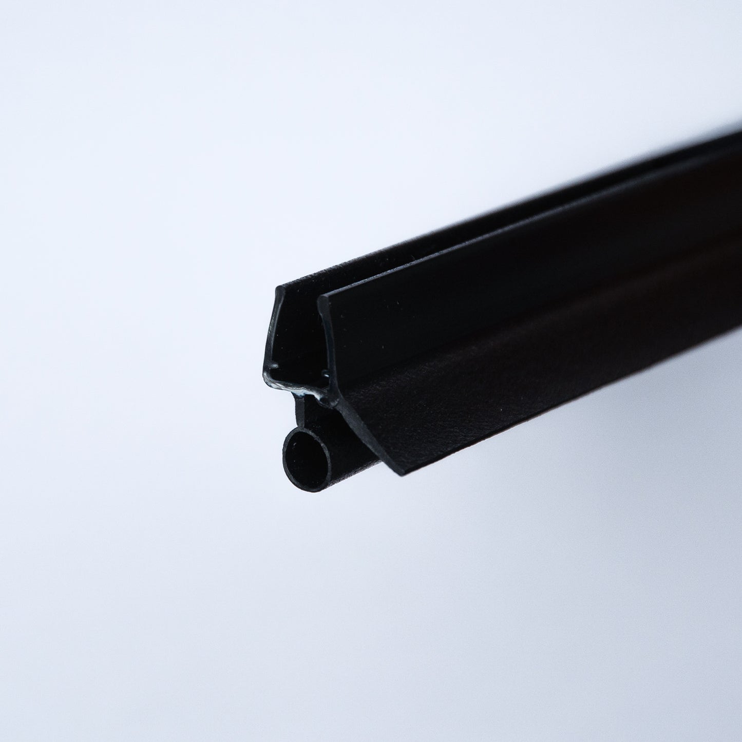 Duschtürprofil mit Wulst und Wasserabweiser, 6 - 8 mm, schwarz