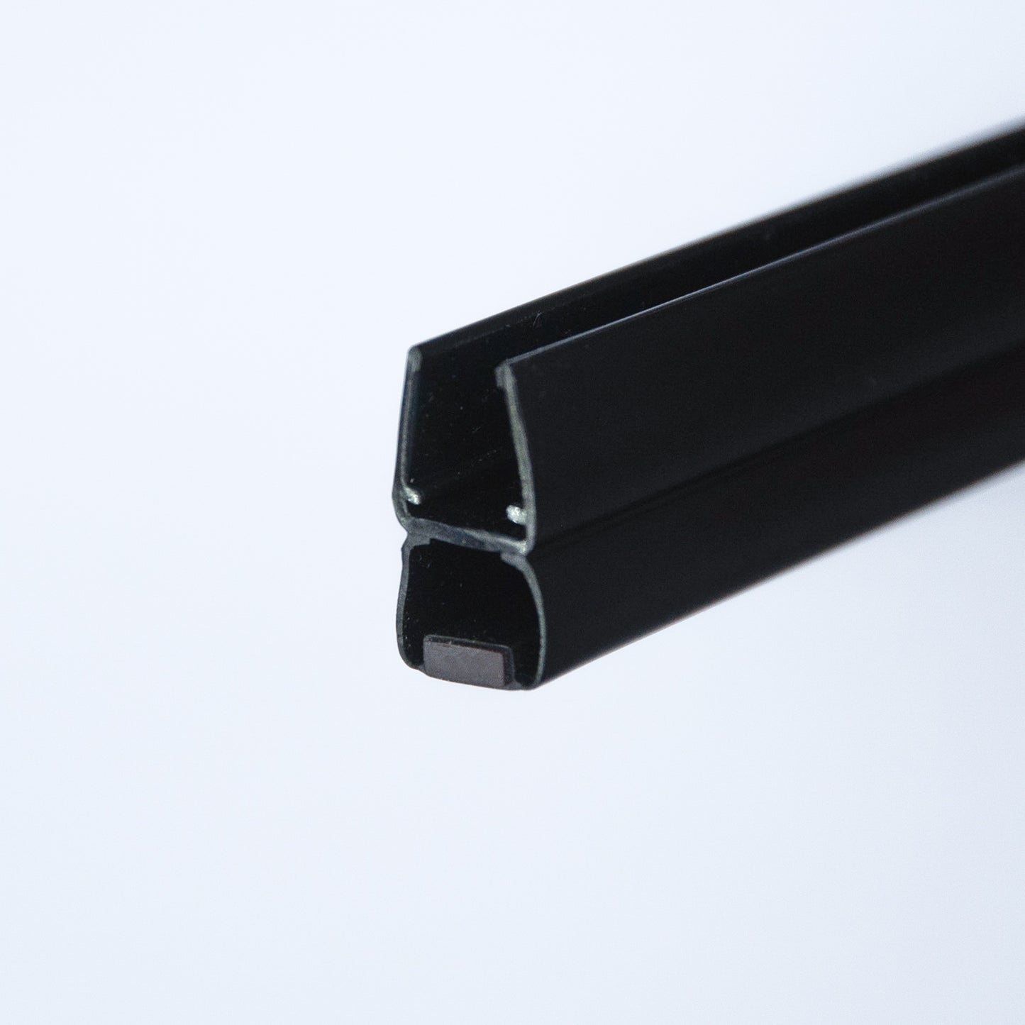 Magnetdichtung 180°, 6 - 8 mm, schwarz